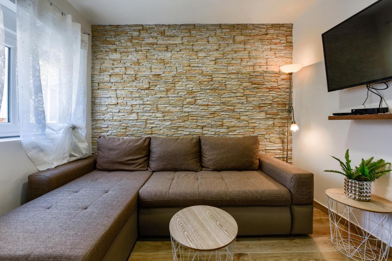 Apartment Yula Задар Экстерьер фото